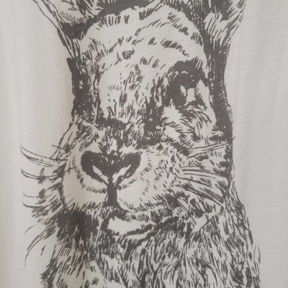 Aritzia's Talula Rabbit Tank - Picture 3 of 7